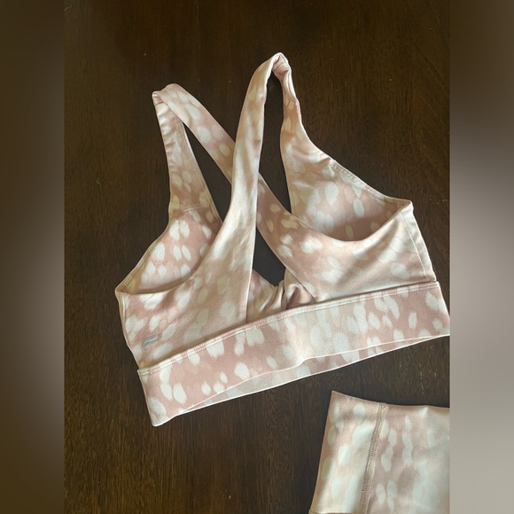 Fabletics Matching Workout Set - Picture 8 of 10